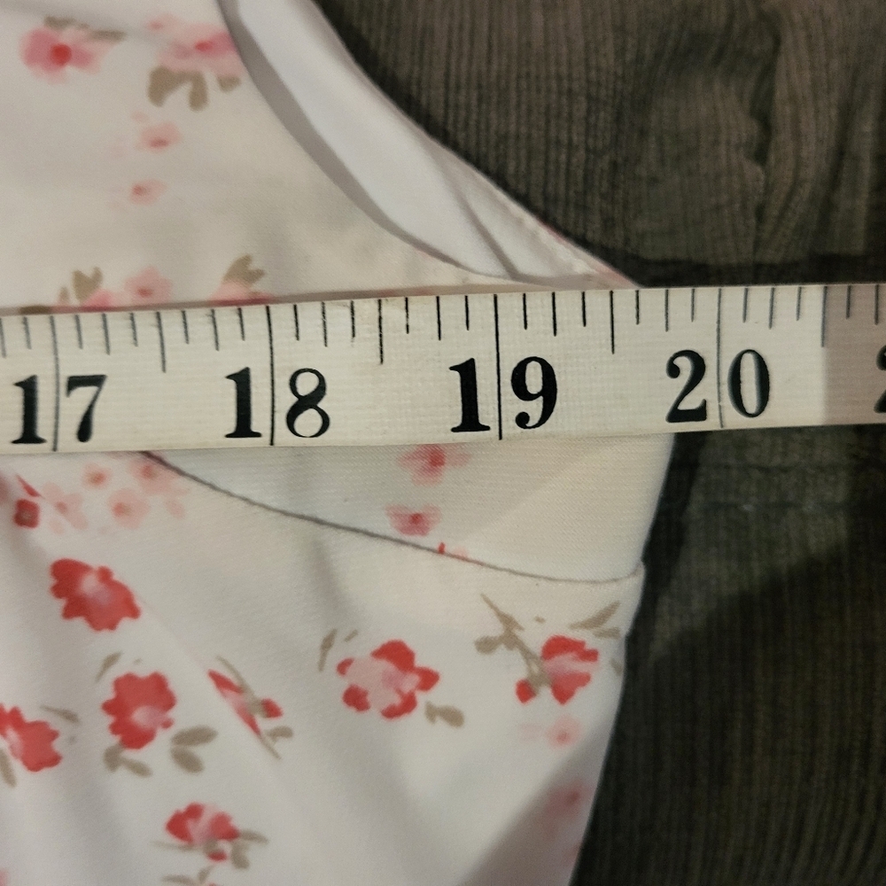 Tommy Hilfiger Floral Sleeveless Top - White And Pink - Picture 4 of 6